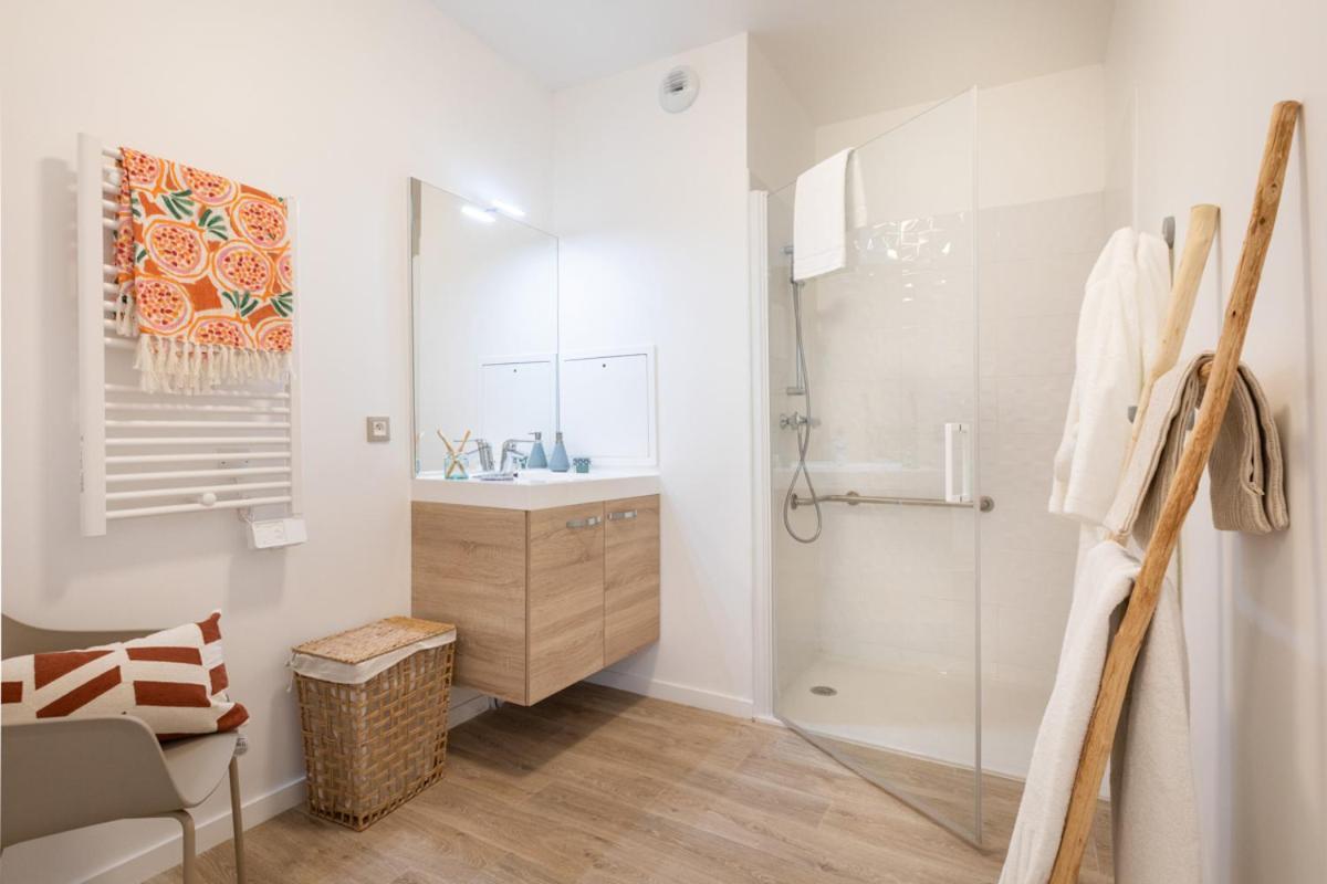 Aparthotel Oh Activ Nîmes Zewnętrze zdjęcie